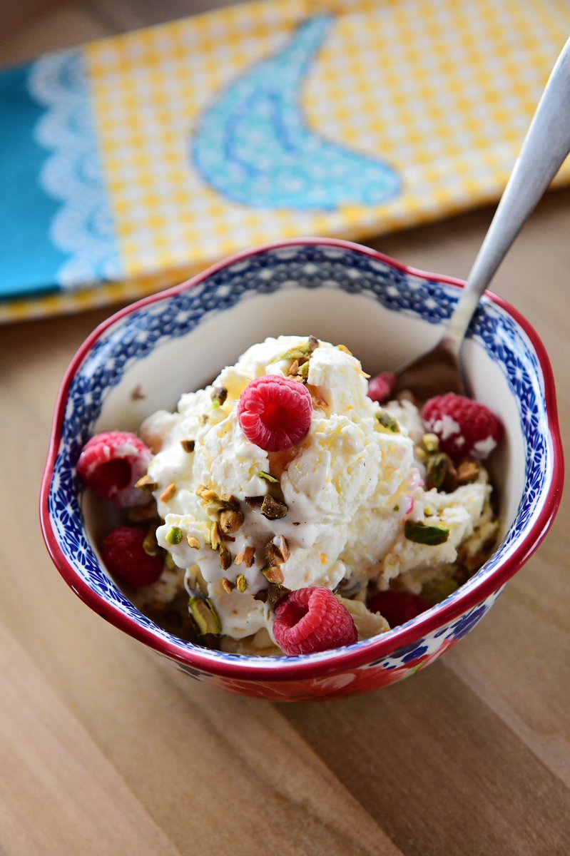 Making these crazy-fun (and easy) dishes on this morning’s new “Home Sweet Home” episode of Pioneer Woman! My kids filmed, I cooked, and I’m still wearing black leggings on the show because jeans are rude. See ya on <a href="/FoodNetwork/">Food Network</a> at 10am/9!