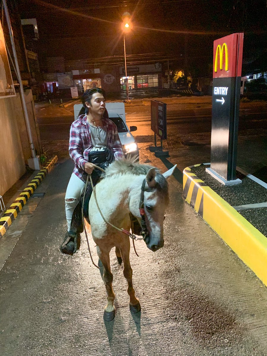 Rogeduave's tweet photo. Drive thru sa ko kadali cowboy https://t.co/kqfsiTNYZH