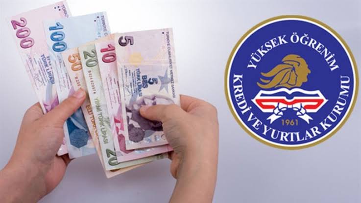 | KYK Borçları Silinsin!
Binlerce öğrenci ve mezun KYK borcuyla zorlanıyor. KYK borcunun silinmesini isteyenler #KykBorçlarıUnutuldu diyerek duruma tepki gösteriyor.