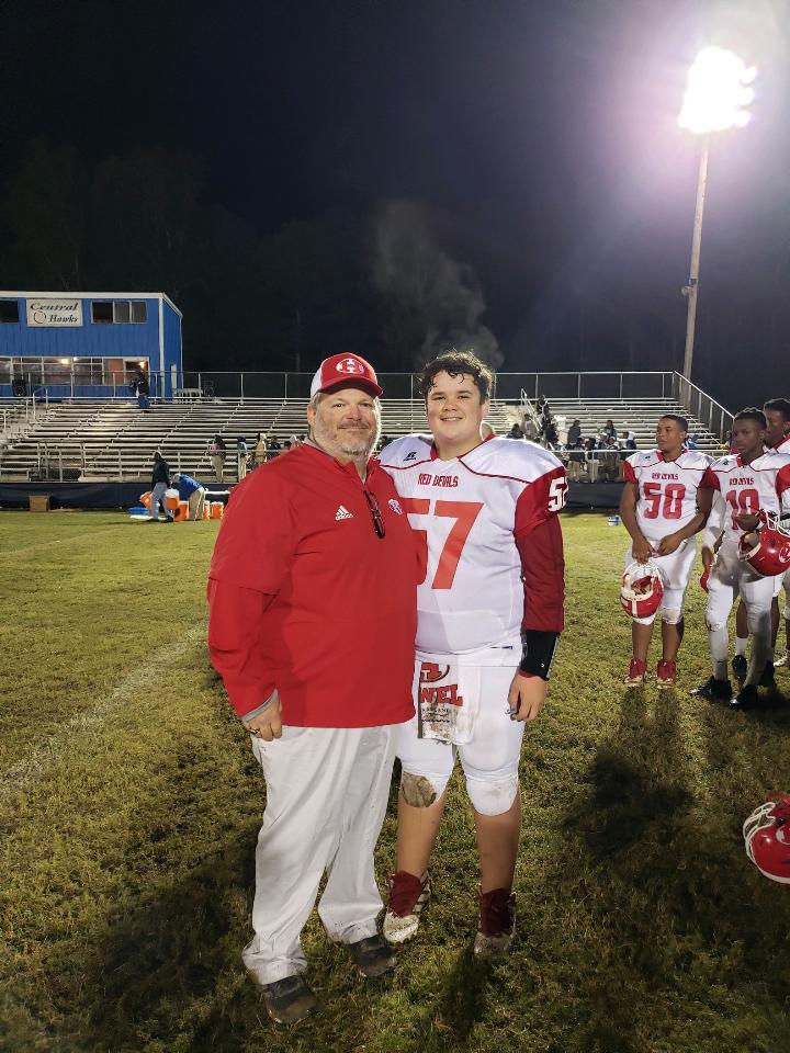 CoachBelflower's tweet photo. Happy birthday to the big man himself‼ love ya Dad💙💙 https://t.co/Cb5dCVMCSe