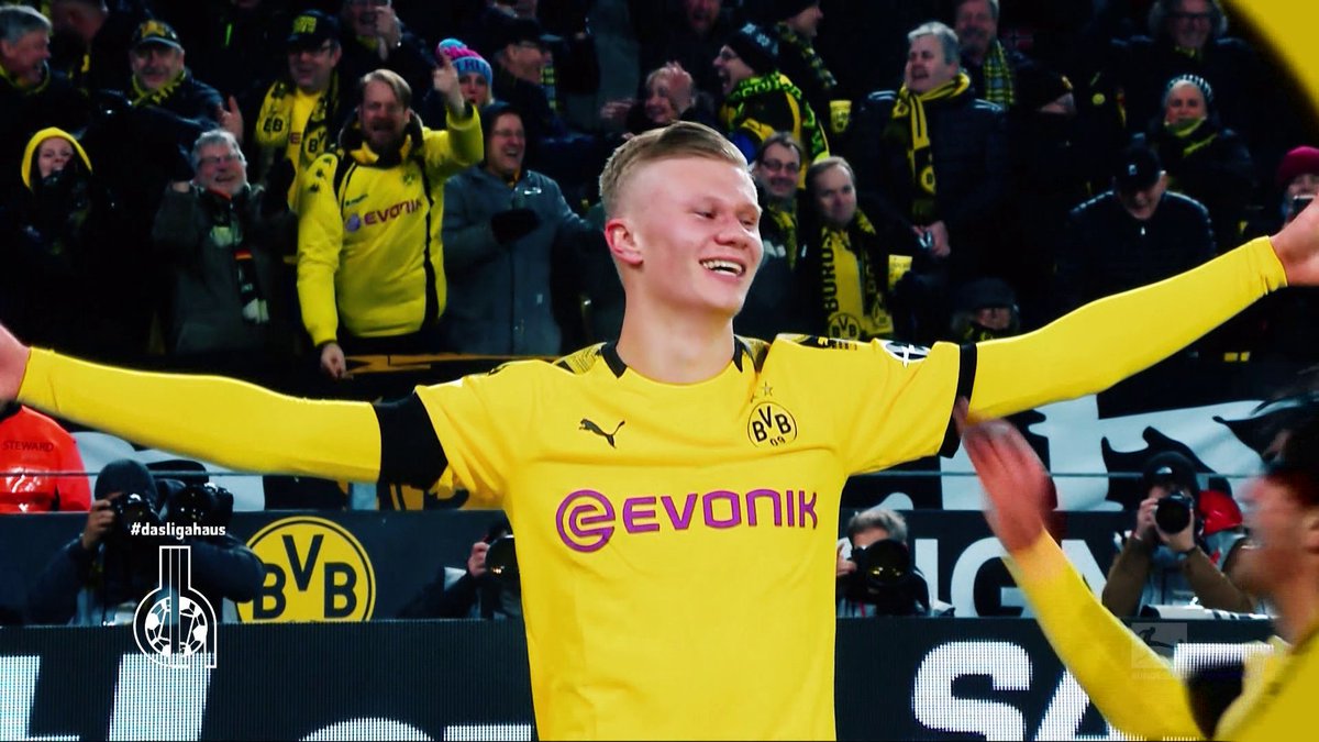 dasligahaus's tweet photo. En media hora comenzamos en Sudamérica por Fox Sports 2. Hoy vamos a conocer la historia de Erling Haaland, el chico del que todos hablan. Te esperamos https://t.co/Sem8eJ2dQo