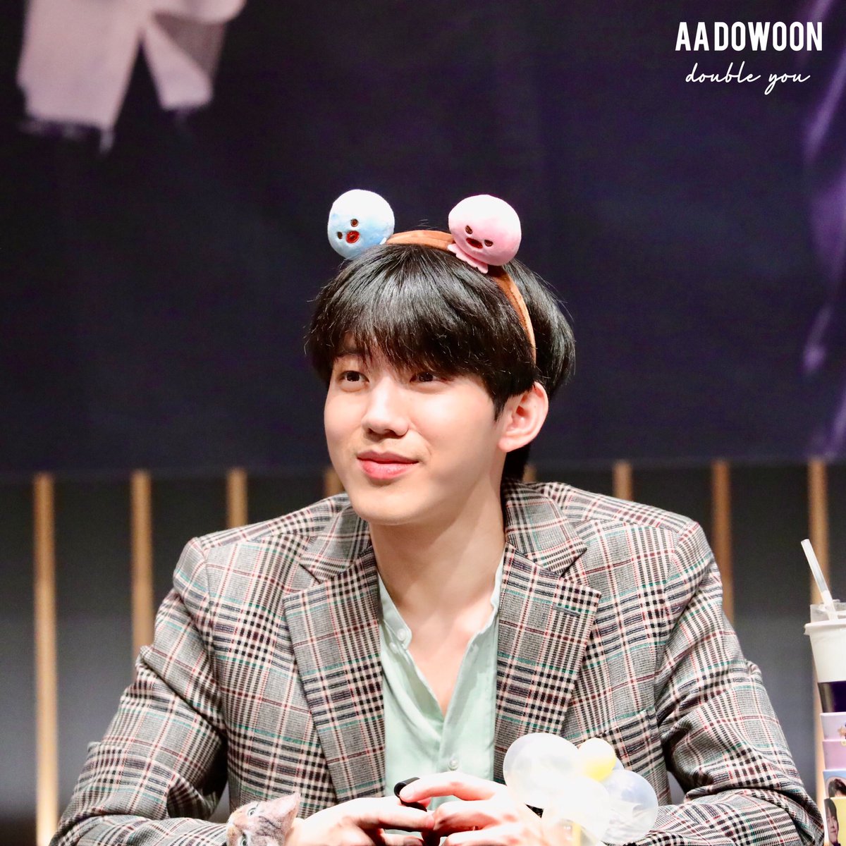 doubleyou_DW's tweet photo. 191026 신촌팬싸

Happy eid mubarak, everyone! God bless❤️❤️

@Dw_day6_drummer 

#데이식스  #DAY6  #도운 #Dowoon https://t.co/LpCd2RxJly