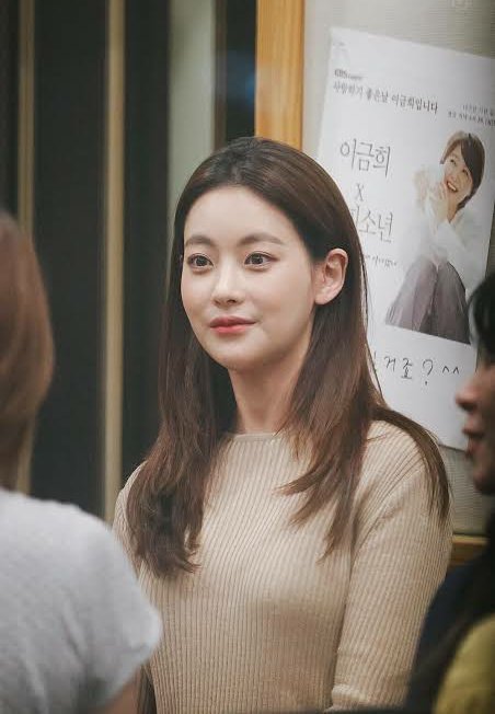 3. Oh Yeon Seo. I love her in Hwayugi, so pretty. Wdyt? Can they meet tho??  #AhnBoHyun  #OhYeonSeo