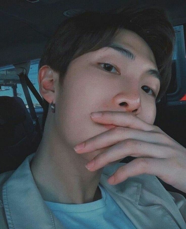 yjhrkive's tweet photo. day 4 #doml
i miss you namu!! mayhaps you might go live soon?🥺💜 https://t.co/QfnkLVnEIz