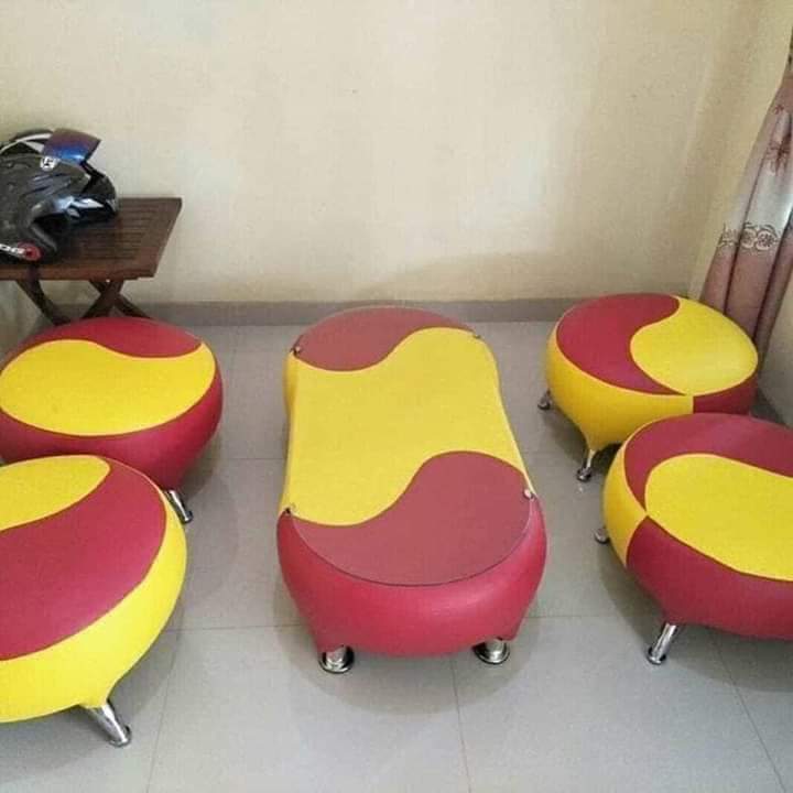 Cellular_jnr's tweet photo. She does care what people say, she is so talented. Let's make her famous on Twitter 💪🏿👌🏾💯👸🏾 #DJSBU https://t.co/UpD7Ic01Pk