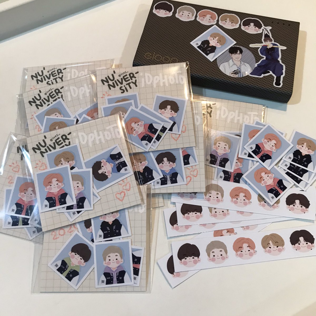 ttfs_'s tweet photo. เอาน้อง id photo มาแจก 4รางวัล ถ้าได้อีกถ้วยแจกเพิ่มเป็น5! รีทวิตอย่างเดียวค่ะ  ถ้าสุ่มได้เดี๋ยวขอดูหลักฐานการสนับสนุนนะคะ❤️ #IMINTROUBLE4THWIN https://t.co/5zVEPNCw5U