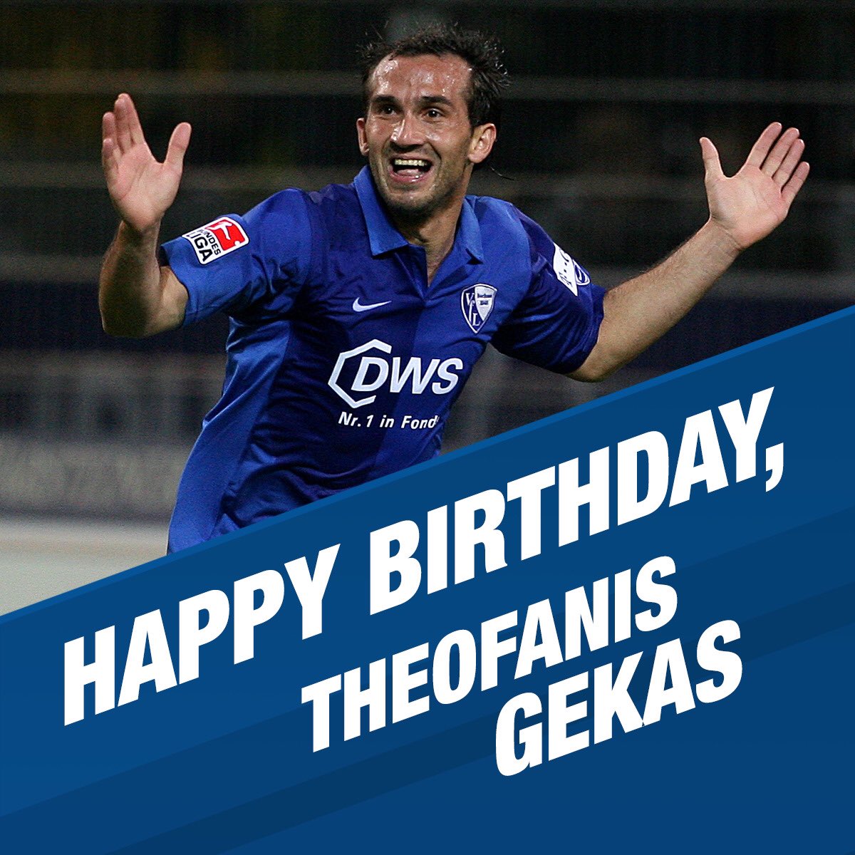 Theofanis Gekas, our former striker, turns 40 today! Happy birthday Theo!  