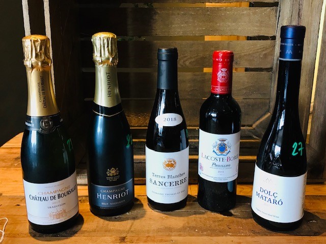 CasesClubHove's tweet photo. We have a limited stock of half bottles of Champagne, Sancerre, Bordeaux and a red dessert wine. Perfect if your on your own, or to to share. #ChampagneChateaudeBoursault #ChampagneHenriot #SancerreTerresBlanche #LacosteBoriePauillac #DolcMataro #brighton #hove #wineshop https://t.co/p4cyDk8eWH