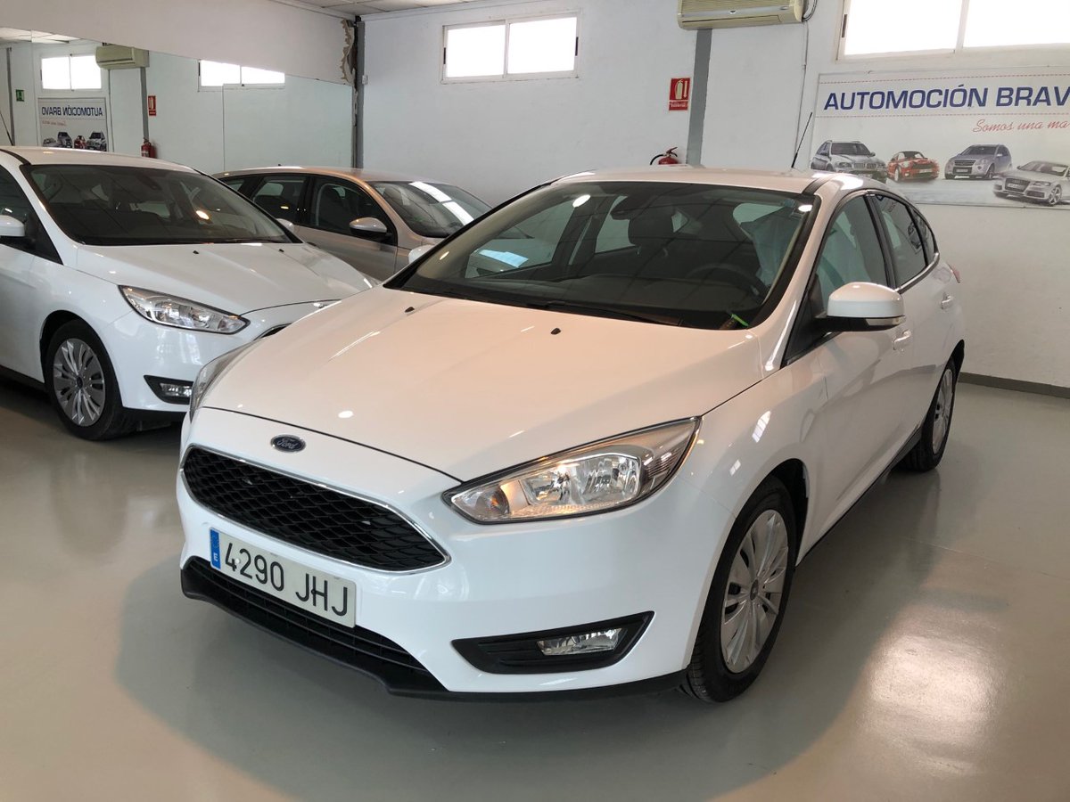 AutomocionBravo's tweet photo. FORD FOCUS 1.5TDCI 115CV 110.000KM 2016 CON CARPLAY 9.700€ https://t.co/BgJH12DSbS