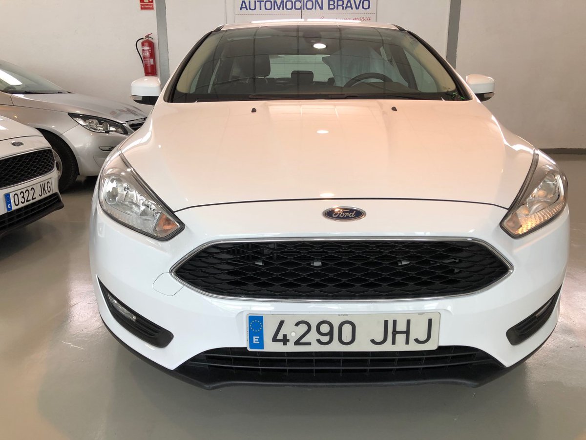 AutomocionBravo's tweet photo. FORD FOCUS 1.5TDCI 115CV 110.000KM 2016 CON CARPLAY 9.700€ https://t.co/BgJH12DSbS