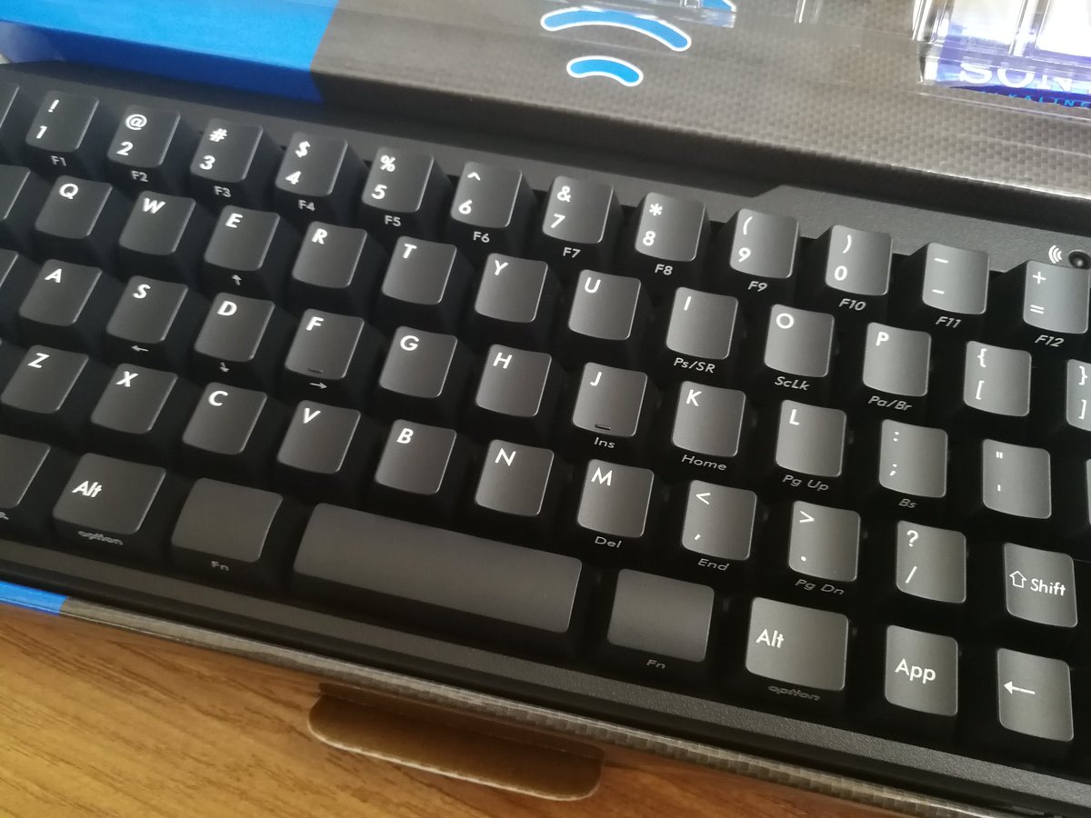 極光衍射 Sur Twitter 键盘到惹 茶轴minila 手感超棒 到手后写作业试了一个下午 小键盘和小backspace都非常顺手不会误触 就是小号的右shift老是敲到 上 这个配列意外的容易上手 除了右shift还要习惯一段时间以外hhh 爱了爱了 T Co Spkwjtc3 極光衍射 Sur Twitter 键盘到惹 茶轴minila 手感超棒 到手后写作业试了一个下午 小键盘和小backspace都非常顺手不会误触 就是小号的右shift老是敲到 上 这个配列意外的容易上手 除了右shift还要习惯一段时间以外hhh 爱了爱了 T Co Spkwjtc3