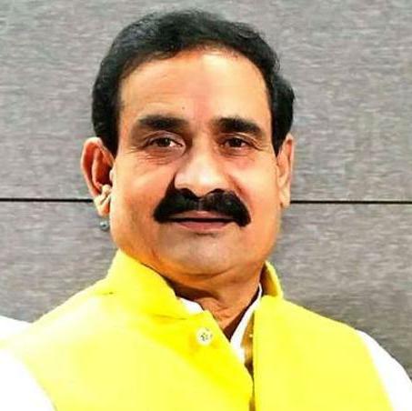 mohdept's tweet photo. अफवाह फैलाने वालों पर दंडात्मक कार्रवाई होगी। कोविड-19 और आगामी त्योहारों के मद्देनजर सोशल मीडिया और अन्य माध्यमों में चलने वाली फेक न्यूज़ और अफवाहों से सजग और सतर्क रहते हुए सावधानी बरतें : @drnarottammisra , गृह, लोक स्वास्थ्य एवं परिवार कल्याण मंत्री https://t.co/1eJC79hJGA