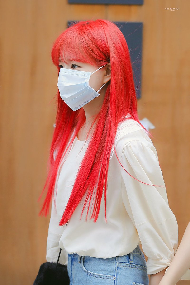 And now is time to enjoy our red hair yuri on this cb :D let's wait for breathtaking looks as always