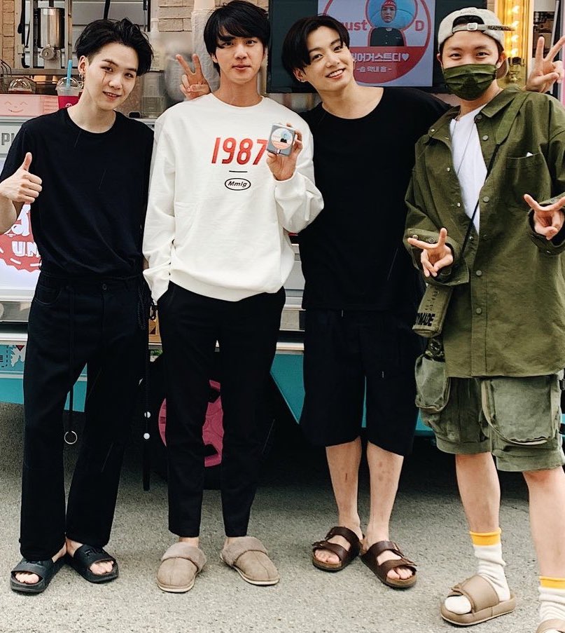 what to wear before filming the fight scene you’ve been training for your whole life?? obviously your favourite cork footbed sandals. (side note JK’s legs are always bruised and scratched  probably from roughhousing with chickens, dogs and Jins alike)