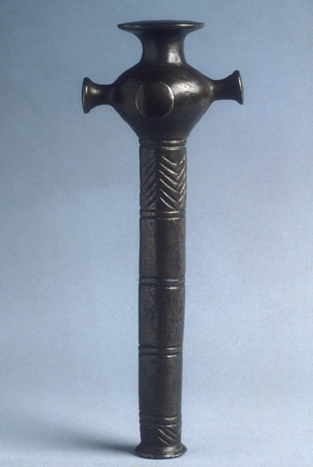 Some of these objects do indeed look like battle maces. Like this one