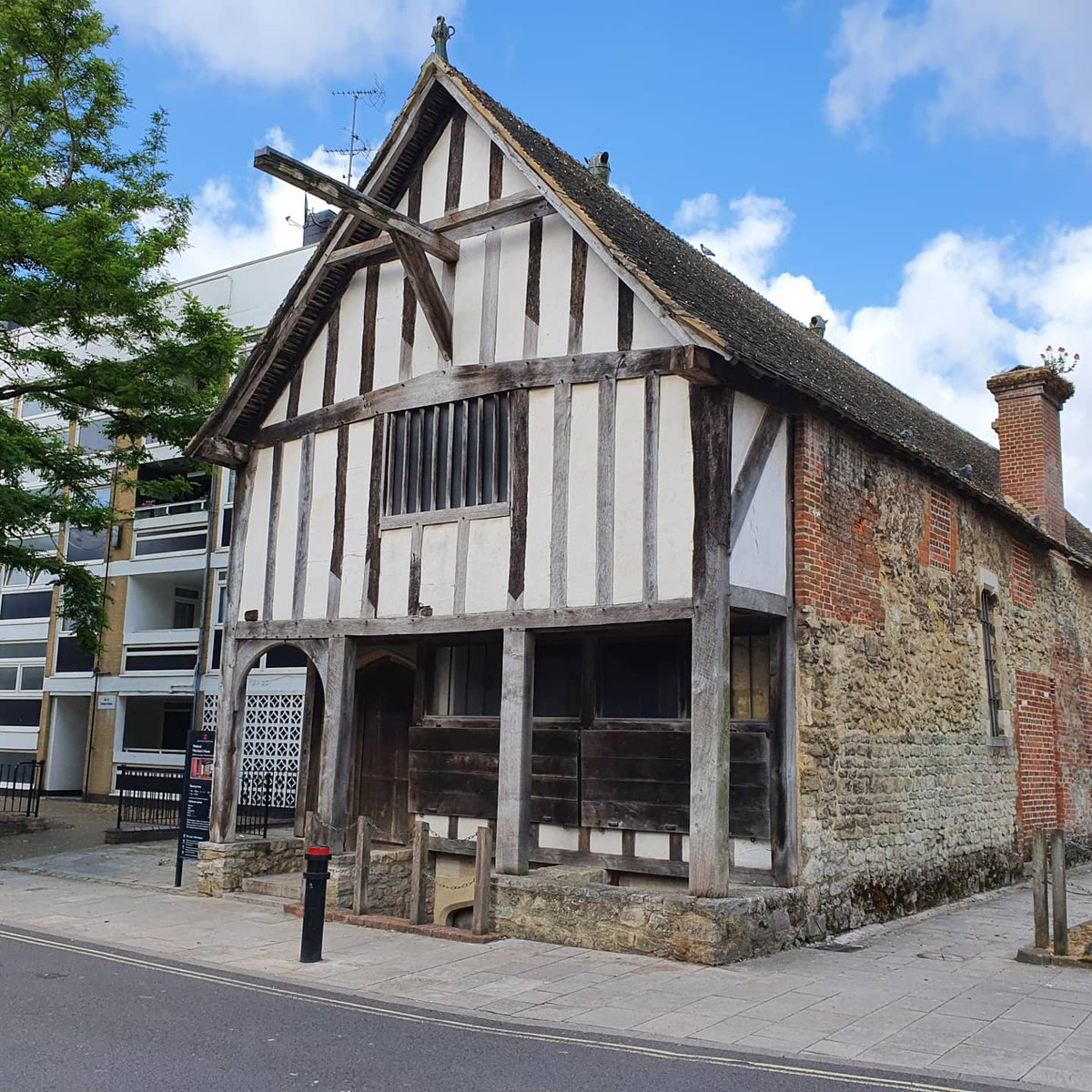 JMoultonSoton's tweet image. Morning #lockdownrun. Sights of Southampton&apos;s old town.