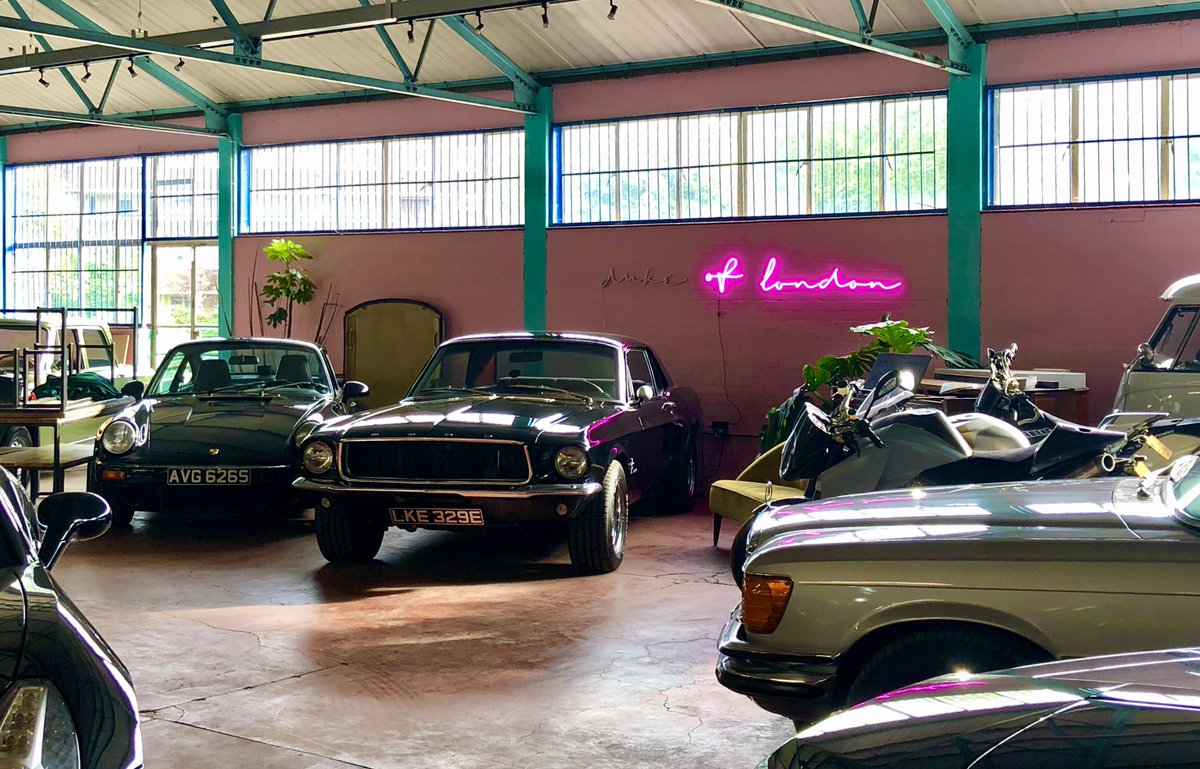 osteopathwest's tweet photo. What a great site for a new @SantaMariaPizza restaurant &amp; takeaway @TheDukeOfYork classic car showroom. Had my first takeaway of lockdown &amp; it was yummy. @brentford_dock @ryebythewater  @BreweryTap #pizzatakeaway #ClassicCars #brentfordregeneration https://t.co/UiuWZo0s9g