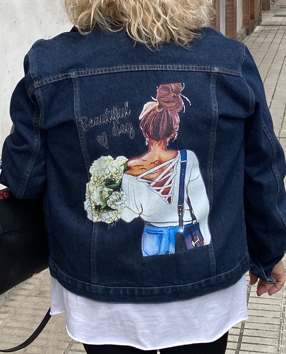 cromaserigrafia's tweet photo. Nueva personalización de cazadora vaquera El limite lo pone tu imaginación https://t.co/oaqgNMQsnm