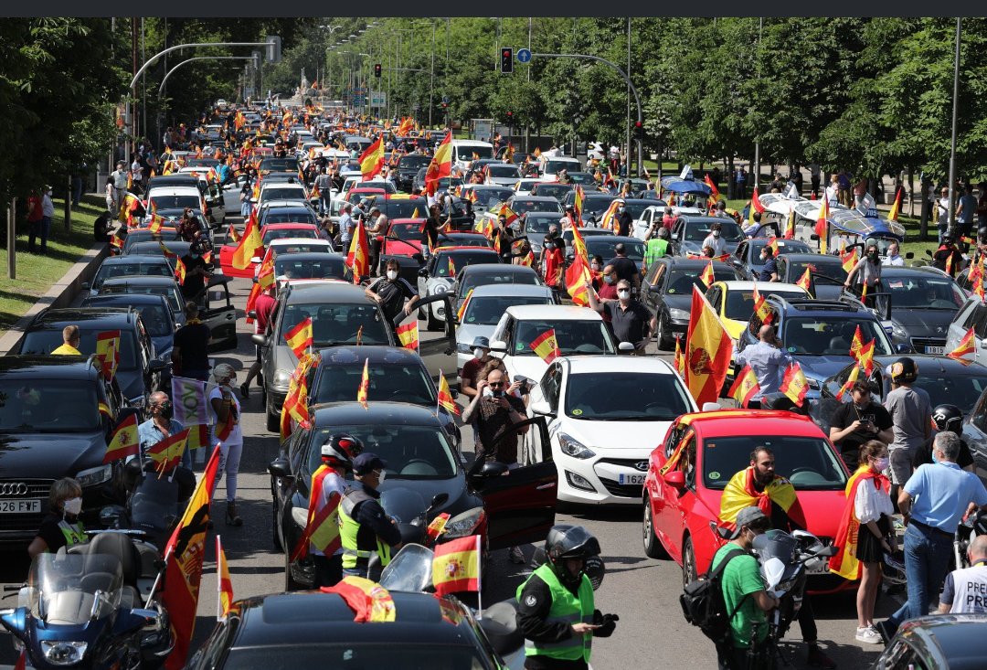 No sabía que era el día mundial de la contaminación, vaya forma extraña de pedir libertad, con civismo tóxico