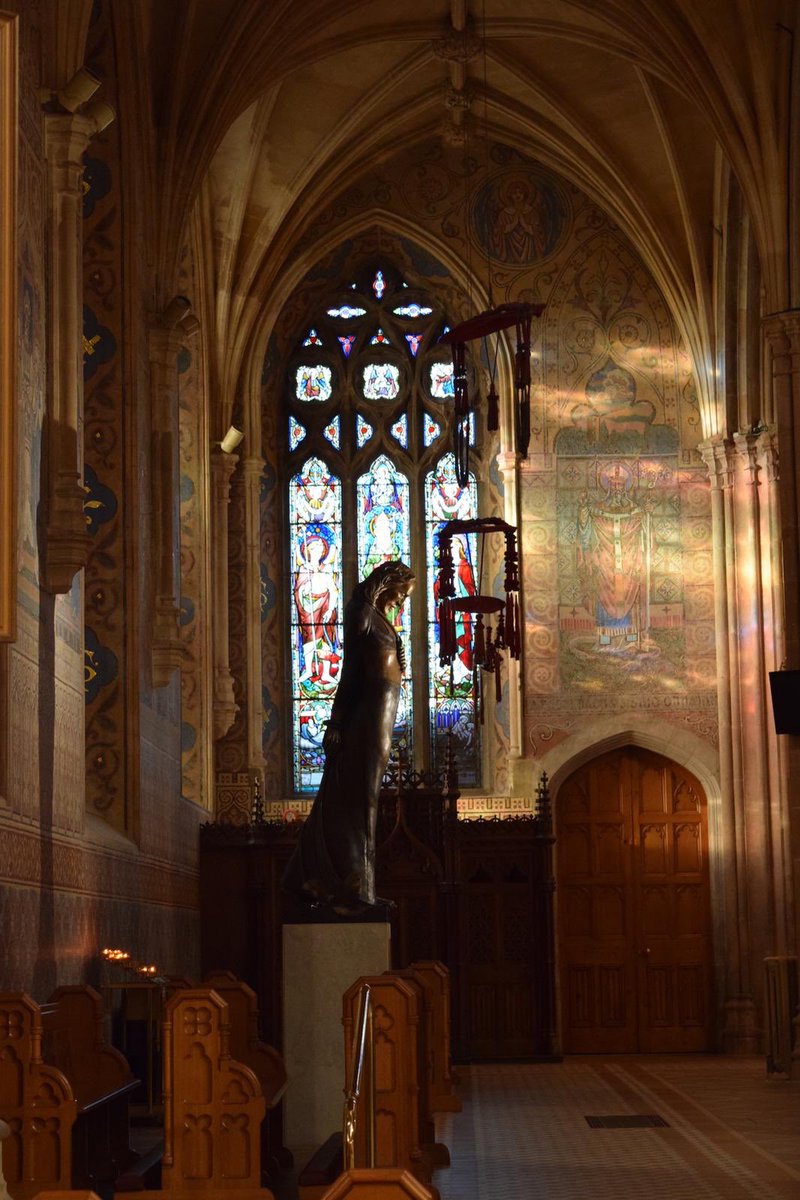 On this day, one hundred years ago, 23 May 1920 (#Pentecost Sunday that year), martyr Archbishop #OliverPlunkett was beatified, declared “Blessed” by Pope Benedict XV in St Peter’s Basilica in Rome.  St Oliver, Pray for us