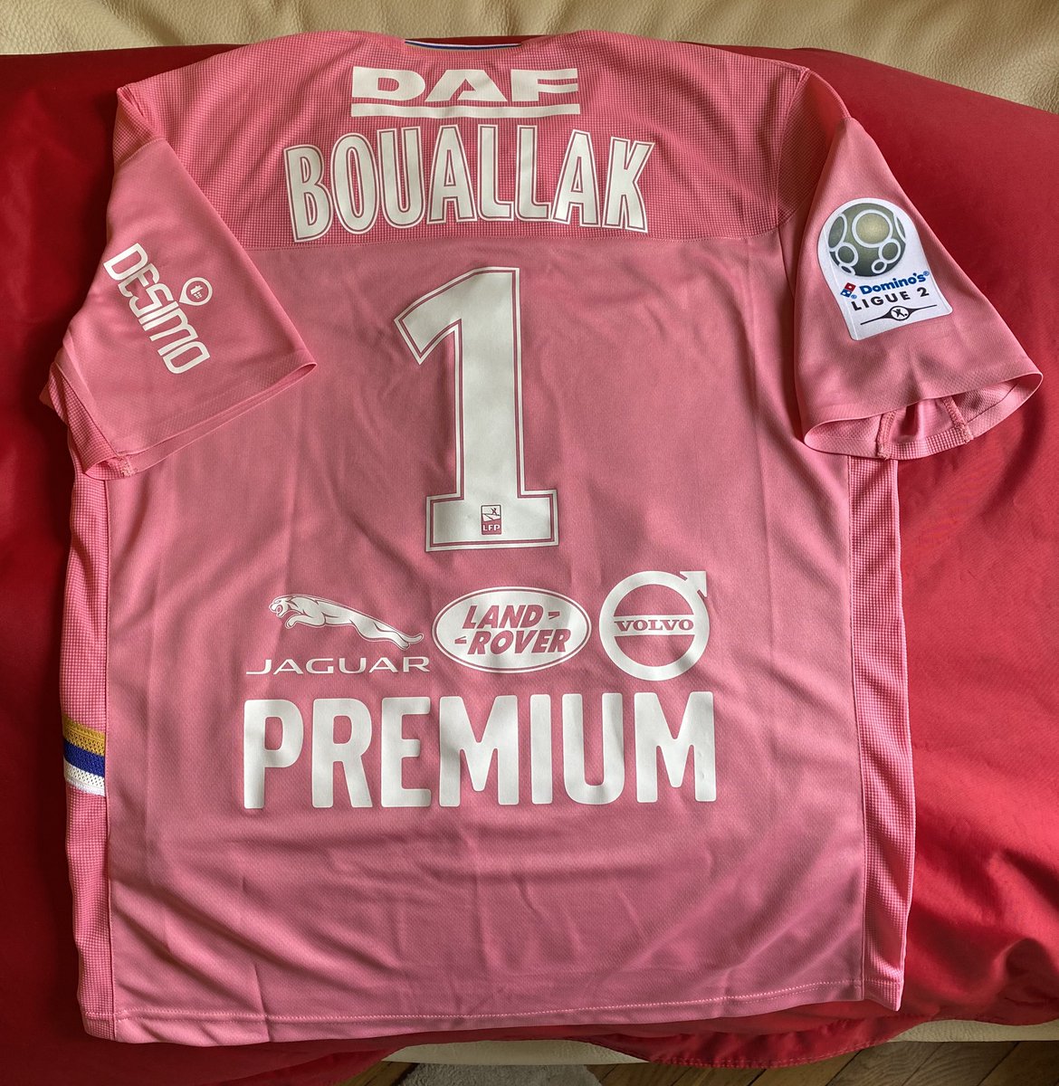davou13's tweet photo. Une preuve de plus que dans ce milieu il y a encore des super mecs !!!! Merci @RyanBouallak_1 👍🏻👌🏻😉 #reconnaissant #encoremerci https://t.co/8dXcxqlzqQ