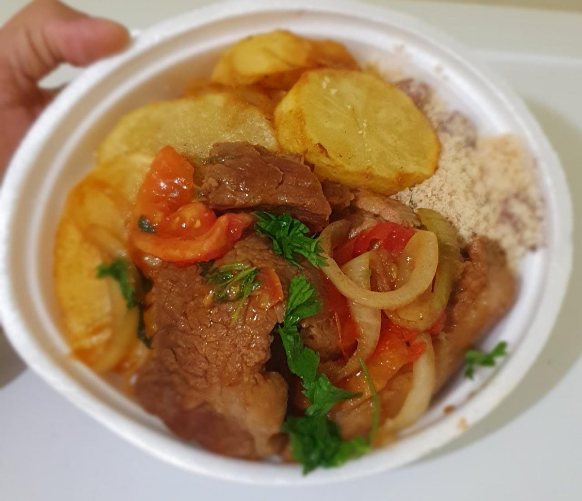 btcdelivery's tweet photo. CARDÁPIO

➡️ FILÉ DE FRANGO A PARMEGIANA COM FRITAS R$: 14,00*

➡️ CARNE ASSADA COM BATATA CORADA OU ESPAGUETE
R$:13,00

➡️ FRANGO GRELHADO COM BATATA CORADAR$:13,00

➡️ CALABRESA COM ESPAGUETE OU FRITAS
R$:13,00

👨🏻‍🍳👨🏻‍🍳👨🏻‍🍳👨🏻‍🍳👨🏻‍🍳👨🏻‍🍳👨🏻‍🍳👨🏻‍🍳👨🏻‍🍳
WHATSAPP PARA PEDIDOS:
988409657 📲 https://t.co/h5zn4D5sm9