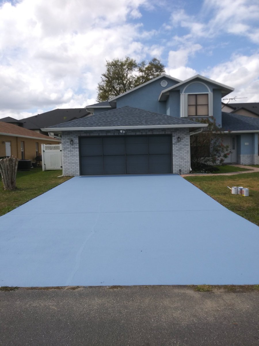 ProperPainting1's tweet photo. Two coats of blue epoxy on this driveway. Prep work involved pressure washing an etching with muriatic acid. Another quality job by a Proper Painting and Pressure Washing LLC https://t.co/0F5Ug3O94j