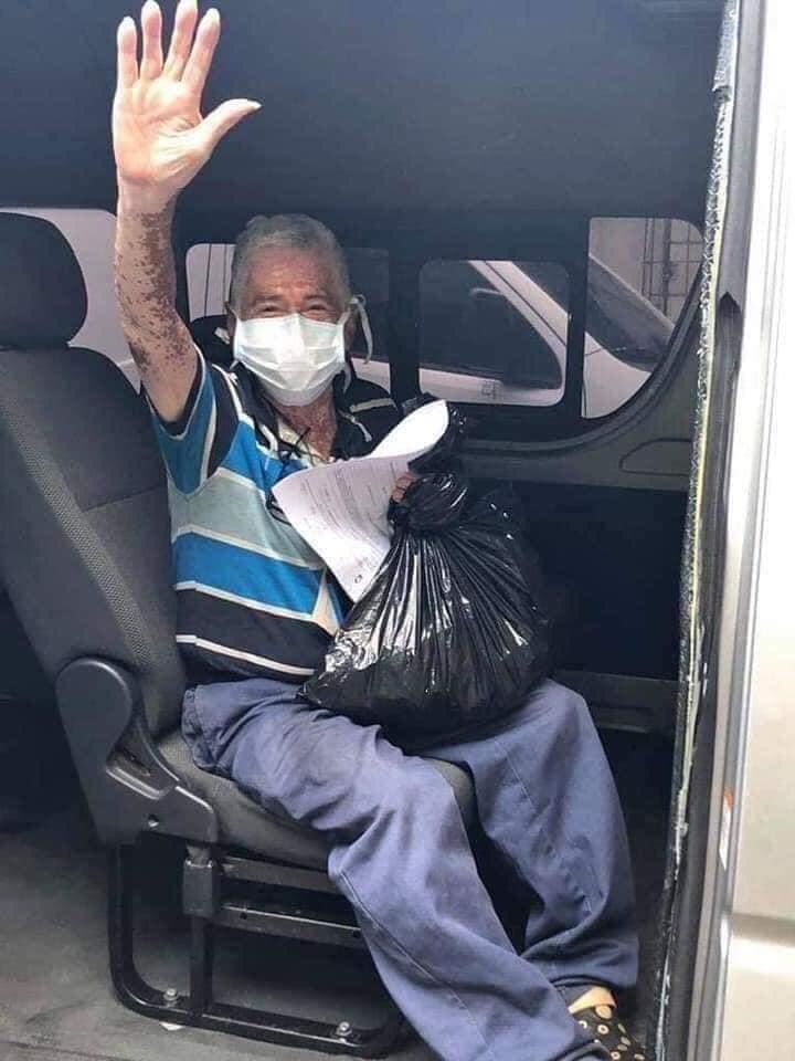 PampichiNews's tweet image. LA BUENA NOTICIA DEL DIA💪😊
Después de 16 dias este Señorón de 62 años vencio al Covid-19 👏🏼👏🏼👏🏼p