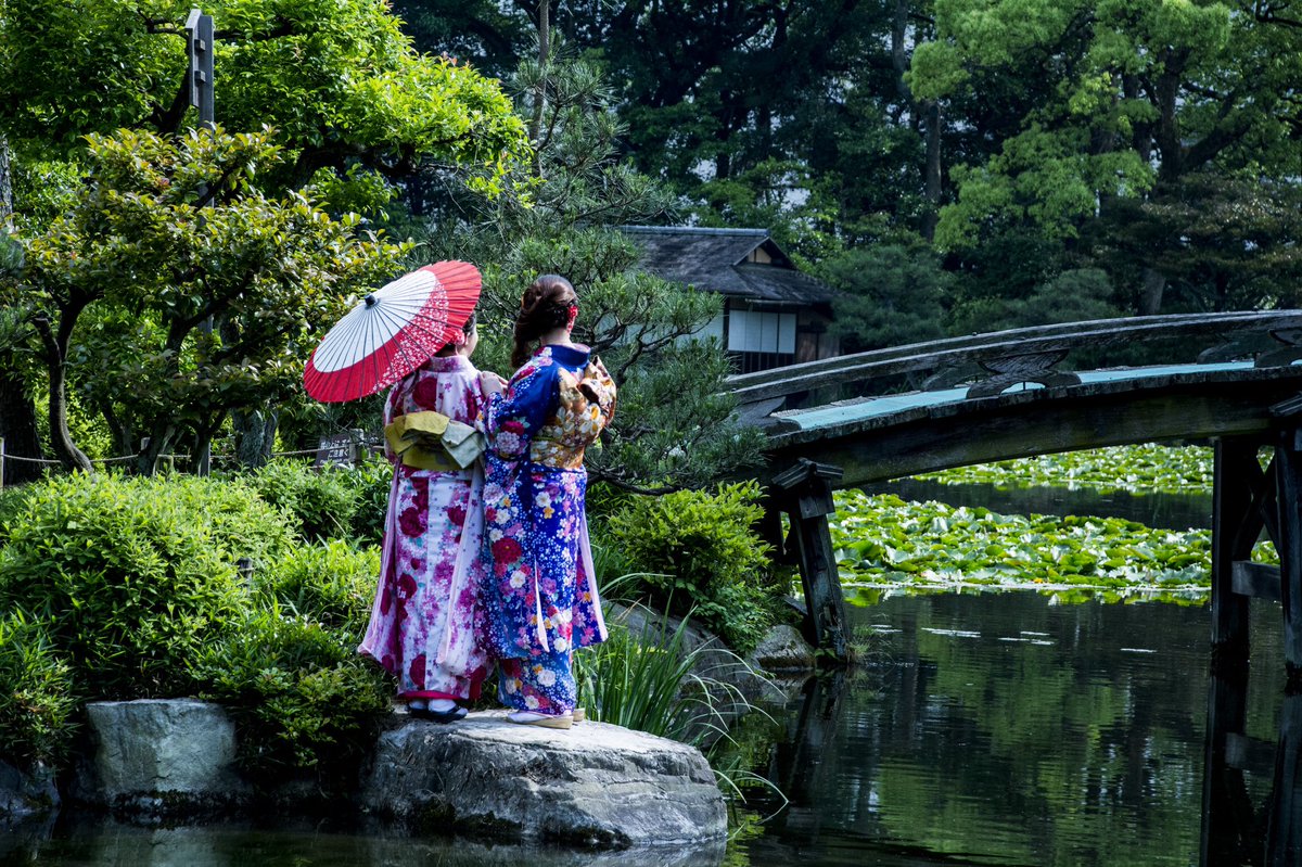 SnoopAround1's tweet photo. Today, exactly 4 years ago, I elwent to Japan for my first and (till now) only time. Hoping to go back some days, I’m celebratibg this anniversary by writing about those amazing 10 days. 10 DAYS IN JAPAN - DAY ONE
#japan #travel #なつかしい 
https://t.co/QMlsbyQaSx https://t.co/S25nr4e9fO
