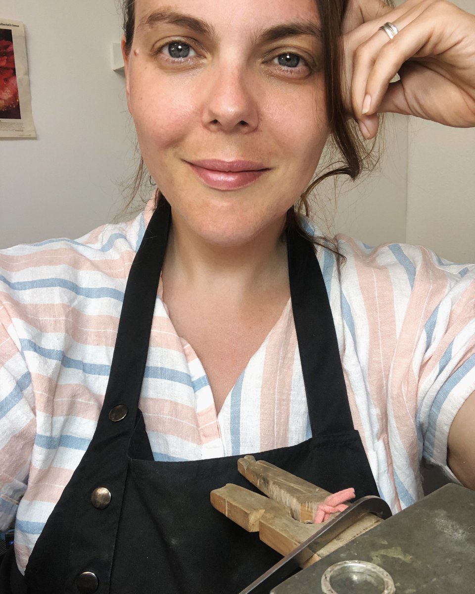 ScratchLDN's tweet photo. 2/3 I wanted to create a fun brand that didn’t take itself too seriously yet offered affordable luxury pieces without feeling gimmicky, fussy or dated. At the heart it’s always been about empowering women to wear what they like. #designers #jewellery #fashion #style #Editorial https://t.co/Wvt7UMpkMs
