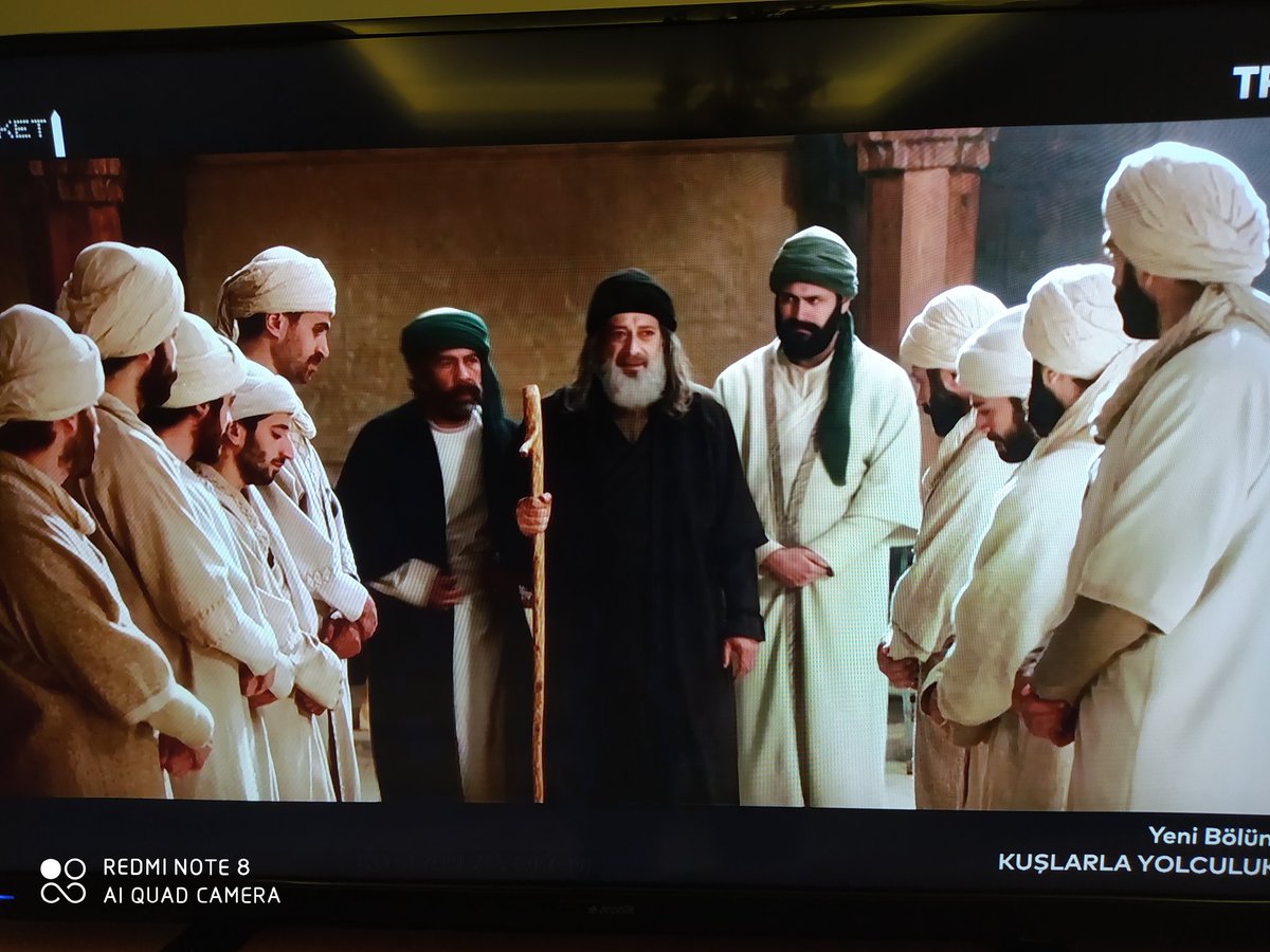 #KuşlarlaYolculuk ne de çabuk geçti.Ramazani Şerif gibi...Yapımında emeği geçen tüm kardeşlerime teşekkür ederim. Bu ve benzeri programların evlerimize misafir olmasını temenni ediyorum. Ruhumuzda eksik kalan yerlerin dolmasına vesile oldunuz. Hizmet nimettir...