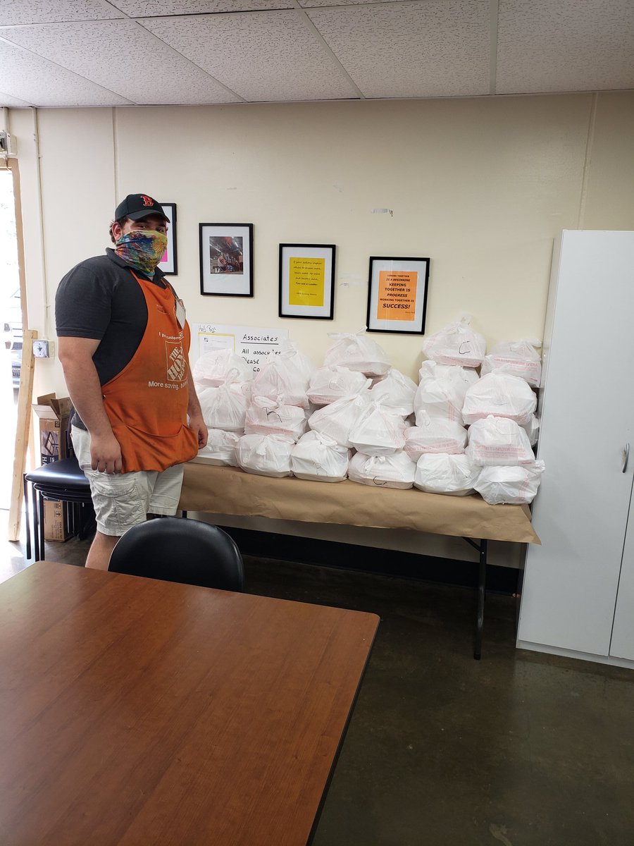Tom Mason (@thebeardedmason) on Twitter photo Who wants BBQ? #4152 celebrating the holiday weekend with BBQ social distance style! Ribs and chicken with all the fixings individually boxed! <a href="/TylerHage/">Tyler Hage</a> <a href="/arossi6184/">Amy Rossi</a> @m_depiero <a href="/VicRangel2/">Vic Rangel</a> Who wants BBQ? #4152 celebrating the holiday weekend with BBQ social distance style! Ribs and chicken with all the fixings individually boxed! <a href="/TylerHage/">Tyler Hage</a> <a href="/arossi6184/">Amy Rossi</a> @m_depiero <a href="/VicRangel2/">Vic Rangel</a>