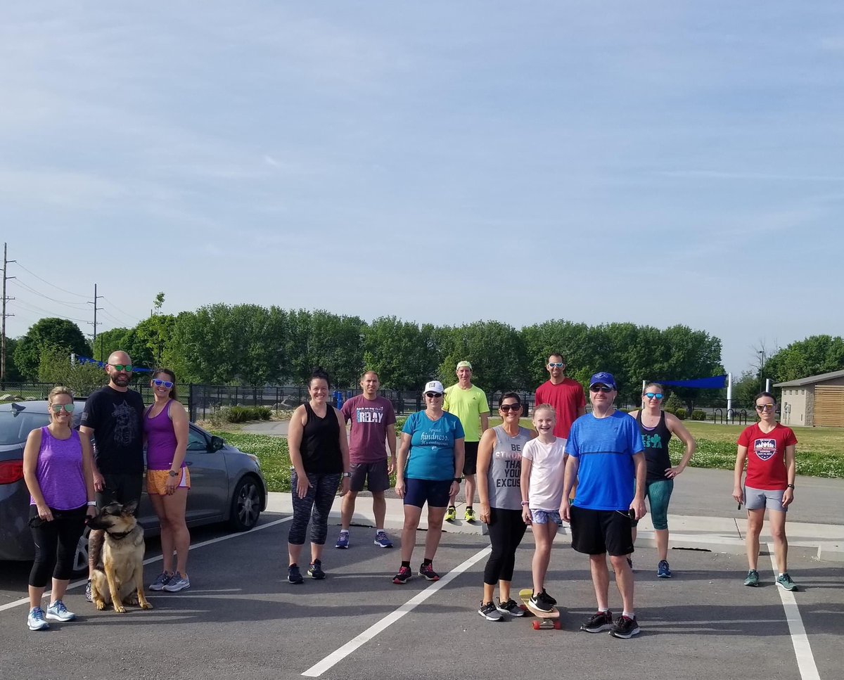 BrownsburgRC's tweet photo. Great start to the Memorial Day weekend with the Saturday morning BRC group!
#runbrc https://t.co/decqmmINDj
