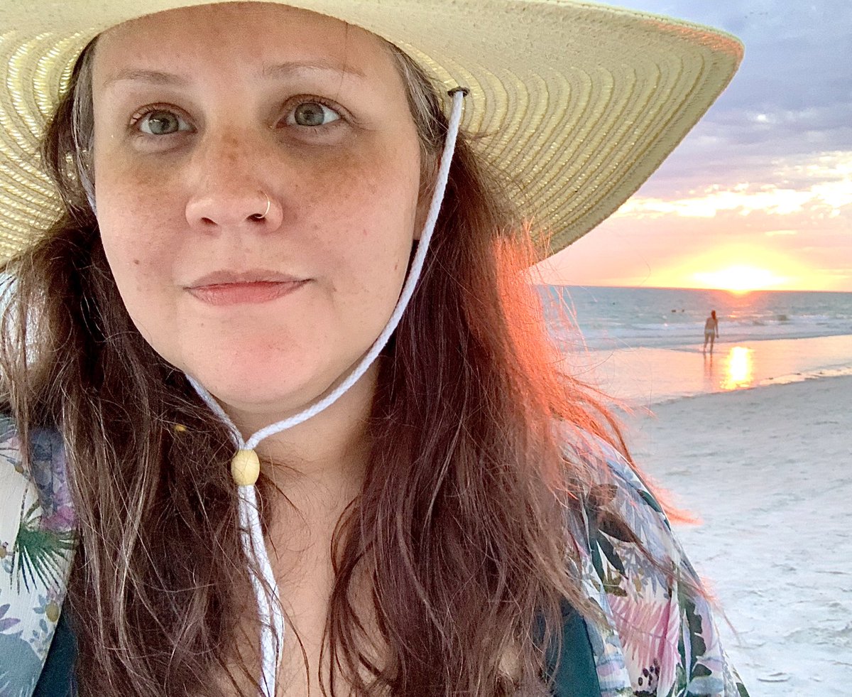 Laura L. Davis tweet media