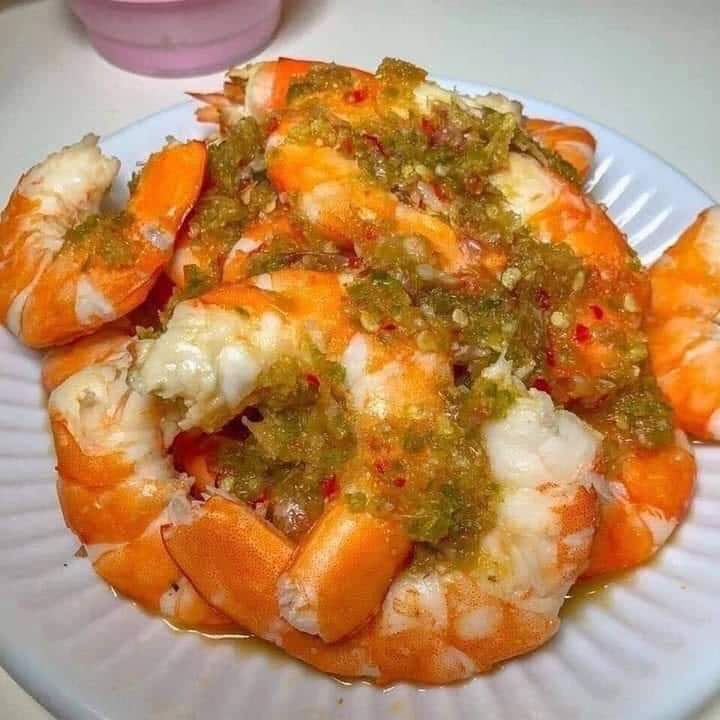 FoodAddicted's tweet photo. Raise ya hand if you love shrimp 🧡 https://t.co/lRyzIFj9Lh