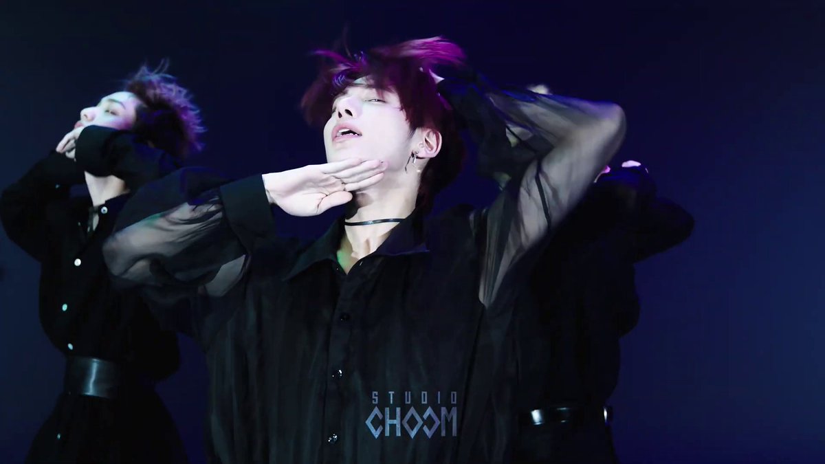 TXT FLYING HAIR BUT STILL LOOKS EXTREMELY HANDSOME @TXT_members  @TXT_bighit   #TOMORROW_X_TOGETHER   #TXT