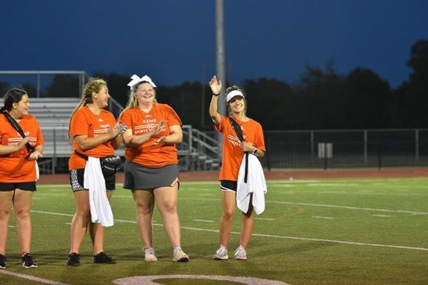 KempSportsMed's tweet photo. Senior Spotlight # 10: @Jalynnnn11 and Baxter https://t.co/WM3qr6kqNp