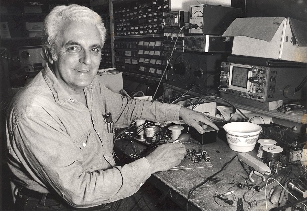 Moog Synthesizers tweet media