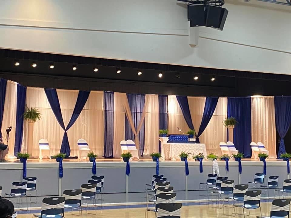 DrQuentinJLee's tweet image. We tried to give our graduates something special for graduation. @CburgHigh