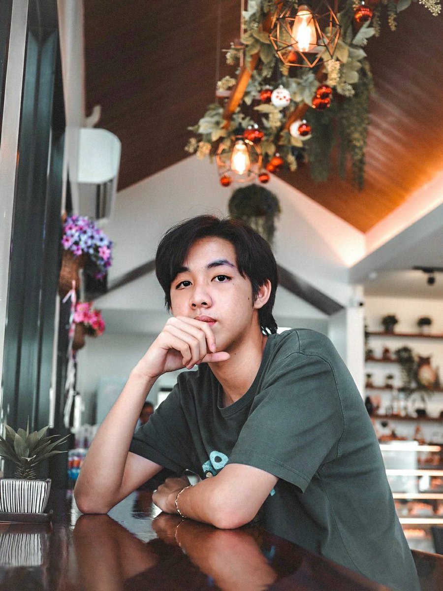 Ball_y_'s tweet photo. Sit🌟 https://t.co/xpRG4tNVXu