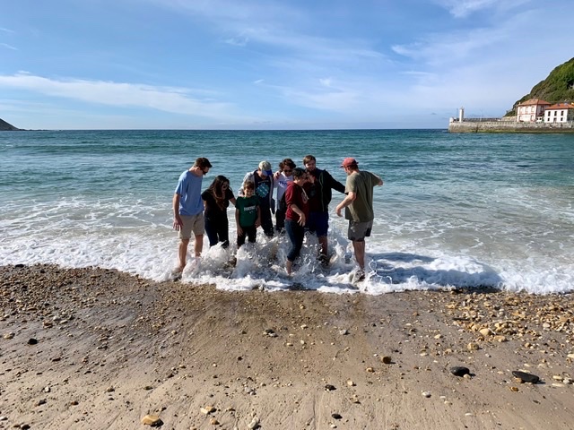 Storm_Doc's tweet photo. A year ago, a year to go... @NCState_BAE 495 - Roman Engineering... On this date last year, #RomanEngineers went to #BustilloCaves in Bonita #Espana. And saw *13,000* year old cave art. 

#2021, right, @cfcastro_NCSU y @SanudoFontaneda ?

@NCSUStudyAbroad 
@uniovi_info https://t.co/QTijY28g2O