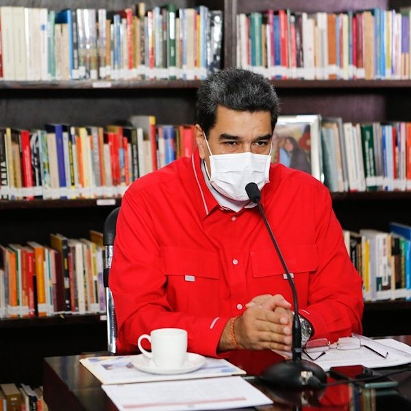 MGMVP1's tweet photo. 🔊¡LA ETIQUETA DEL DÍA!⏩ #VenceremosAlCovid19

Sigamos firmes y dispuestos a continuar elevando las medidas de prevención y protección a los niveles más altos que sean necesarios, para proteger a nuestro pueblo de las amenazas del #COVID19

¡Juntos todo es posible!👊🏻🇻🇪

#23Mayo https://t.co/i8jTbIMsiu