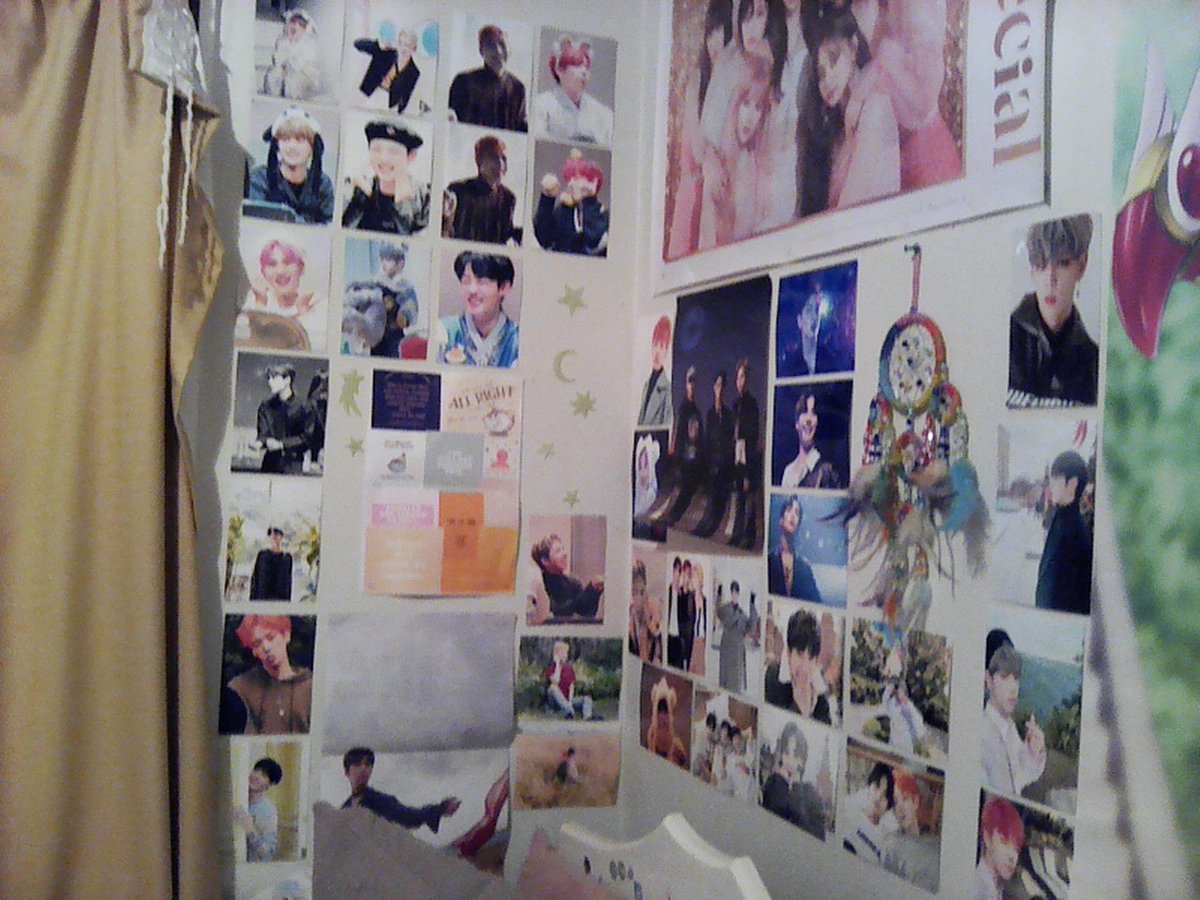 froggyphan's tweet photo. been a Choice for well over 6 months, and look at my collection, & not to mention I have ordered the Photobook, Fankit & the Choibong.....man I really love A.C.E & I'm glad.
@official_ACE7 #ACE3rdDebutAnniversary #3yearsWithChoice #3YearsWithACE https://t.co/8JJ5MyCYFu