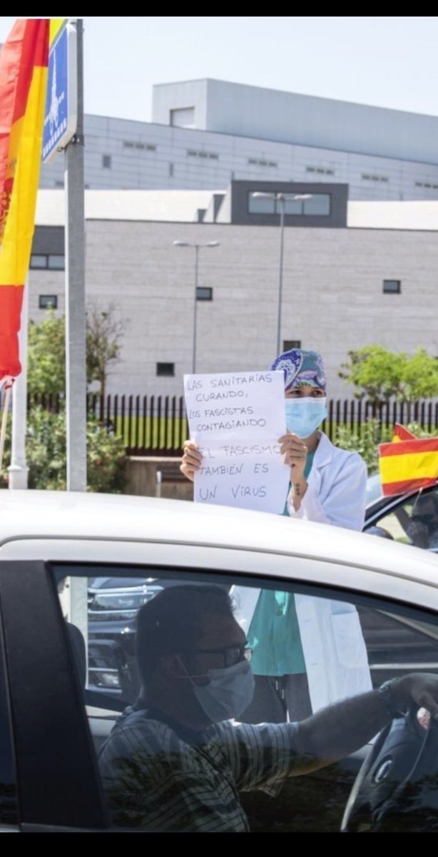 ¿#DeQueLadoEstas?
hace menos de un mes les aplaudían, ahora se ve de verdad lo que valoran su trabajo