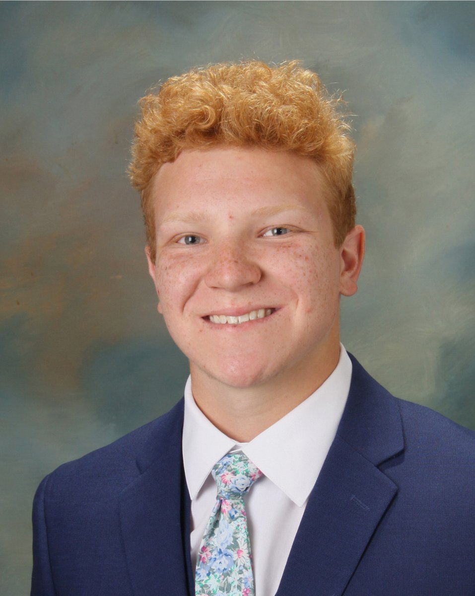 ChandlerUnified's tweet image. #SeniorSpotlight @bashabearnation&apos;s Jacob Forbes had a positive impact on others, he volunteered at Mercy Gilbert Medical Center, &amp;amp; interned with the Arizona Save the Cord Foundation. He will attend @uarizona to be in the Navy ROTC program. His goal is to become a Navy aviator.