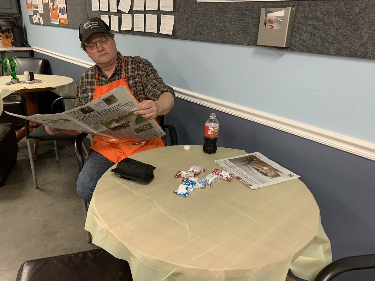 Individually packaged nachos and root beer floats for our awesome associates today along with lots of other goodies!  Thank you <a href="/sharoninrussia/">Sharon P</a> for setting everything up!  #THD2817 #DULUTH <a href="/Dave_M_Busch/">Dave Busch</a> <a href="/rymoflan/">Ryan Flanagan</a> <a href="/CampSweenScott/">Scott Sweeney</a>