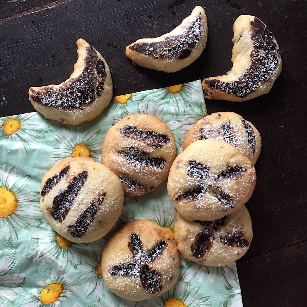 Eid Mubarak! Enjoy your Eid at home!