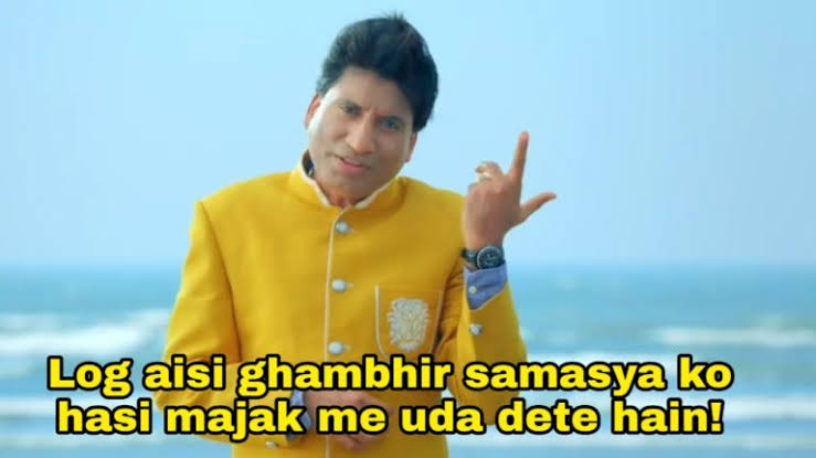 AmarKum64161721's tweet photo. When I saw this trending !!!
#लड़कियों_की_गलत_आदत_है 
#लोकल_पर_वोकल 
#SaySoToNumber1 https://t.co/9dQ1eo4PT8