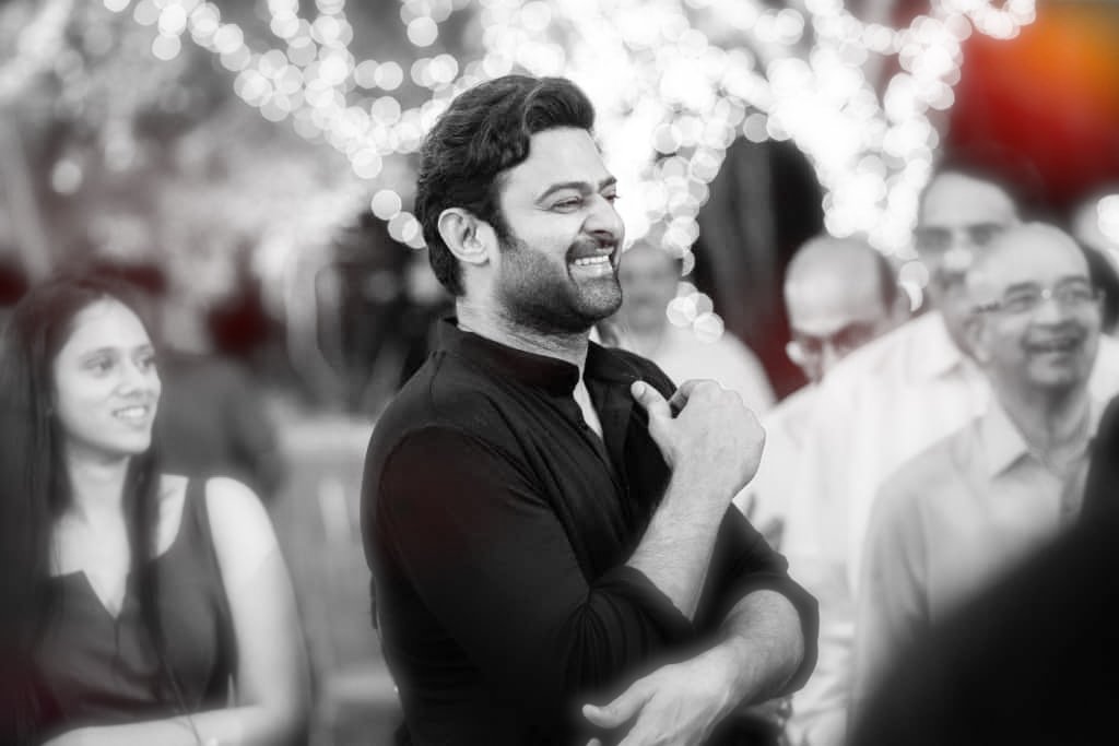 PrabhasRaju's tweet photo. 😍 https://t.co/5akOpGSKE0