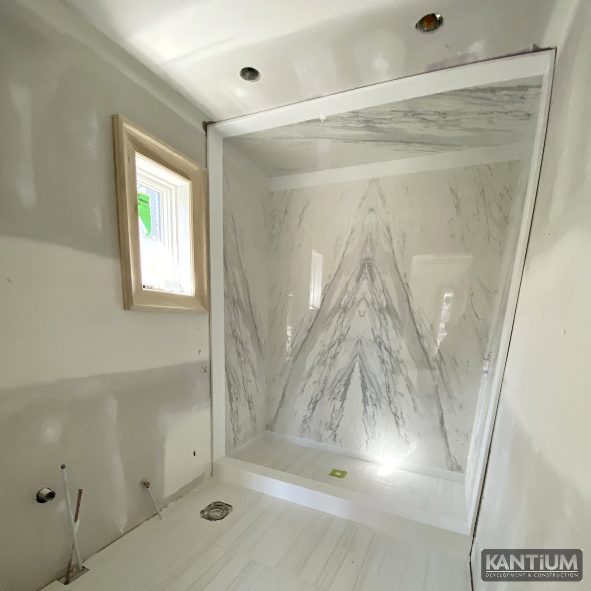 KantiumDev's tweet photo. This beautiful marble walk-in shower is going to be the perfect luxury oasis in our Lawrence Park custom home project! What do you think? #customhometoronto #customhome #torontohomebuilder #torontobuilder #luxurydeveloper #luxuryhomedesign #torontocontractors #torontodeveloper https://t.co/Yq7Bd3uf98